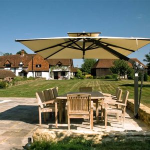 Ecru Side Arm Garden Parasol Surrey - Poggesi