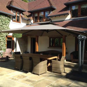 4m Taupe Cantilever Umbrella - Poggesi