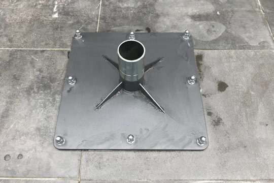 400mm bolt down base